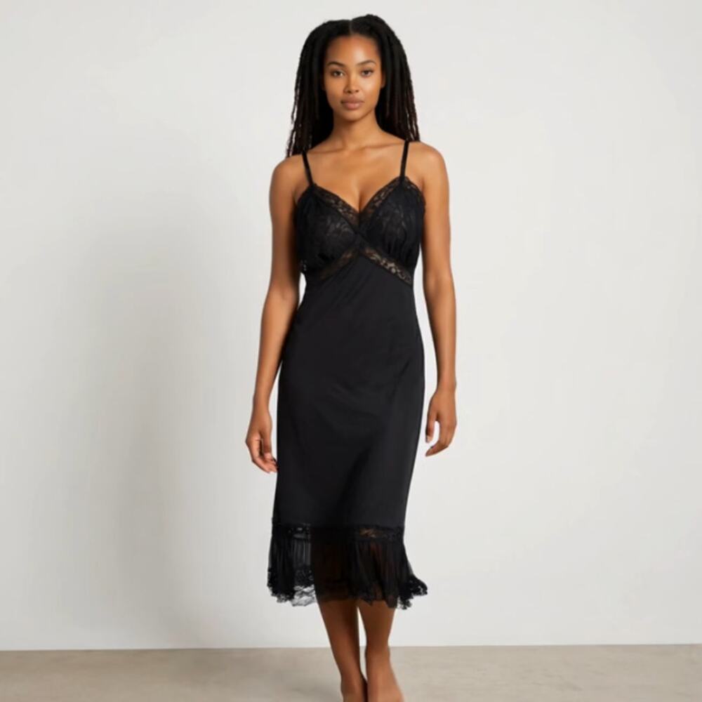 Van Raalte VINTAGE 1950's | 38 | Black Opaquelon Nylon Pleated Lace Slip Dress